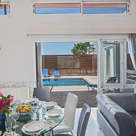 Semesterbostad Napa Nissi House Ayia Napa