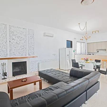 Napa Nissi House Ayia Napa
